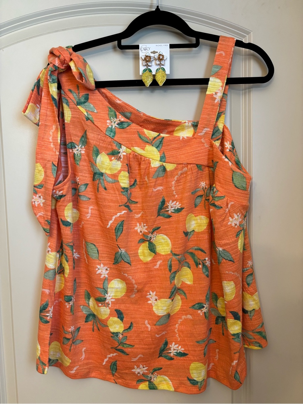 Cato Orange Lemon-Print One-Shoulder Shirt With Matching Earrings Size L